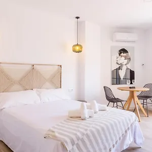 apartment-carihuela-beach-malaga.es-andalucia.com/